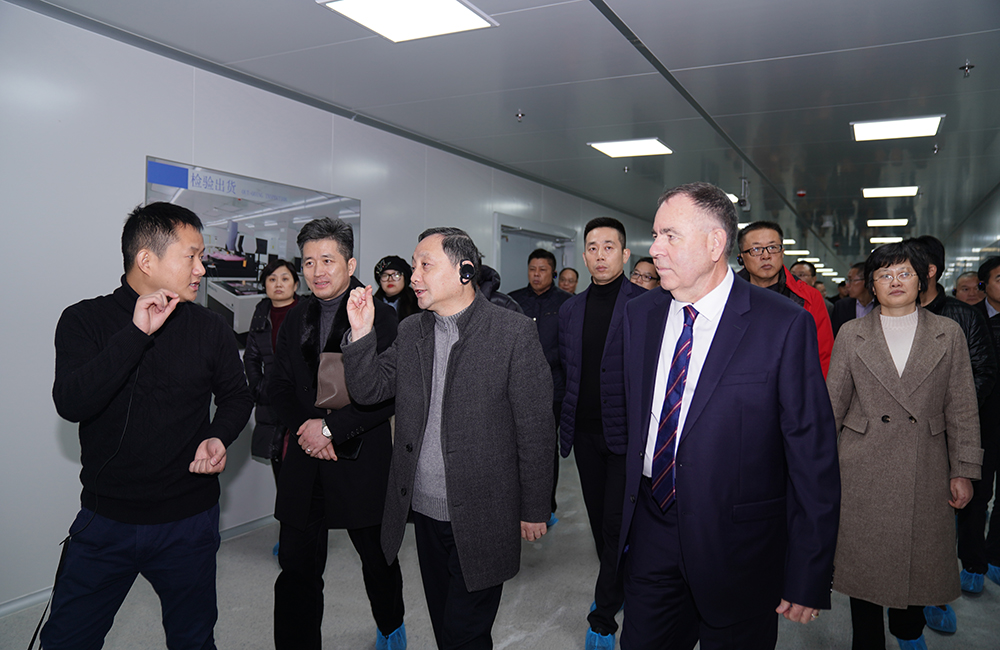 天宁区人民政府区长许小波带领人大代表参观